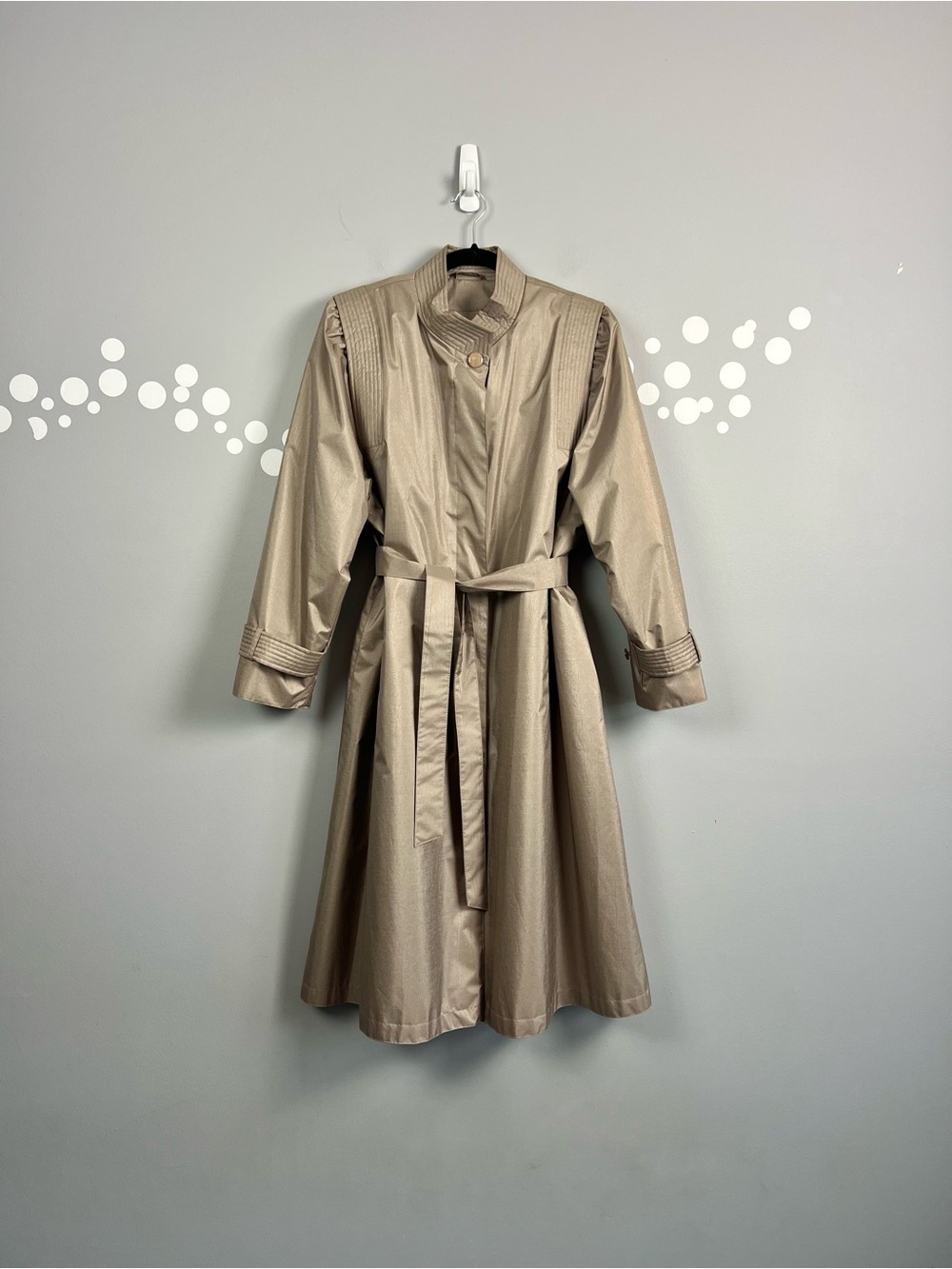 Cambridge Vintage MS Tan Belted Rain Trench Coat Size 12 Quilted Liner